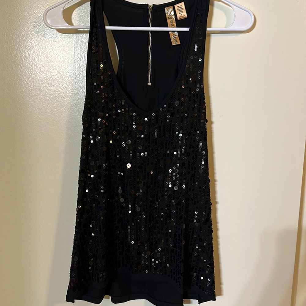 Black sequins blouse Eyeshadow